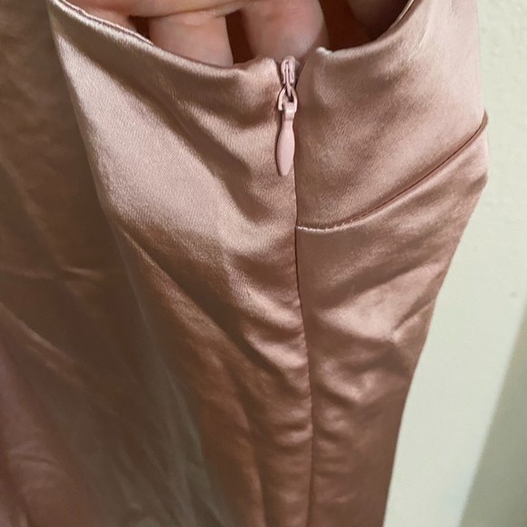 Blush Pink Satin slit mini dress - Picture 7 of 8